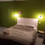C La Belle Vie Konukevi Pessac